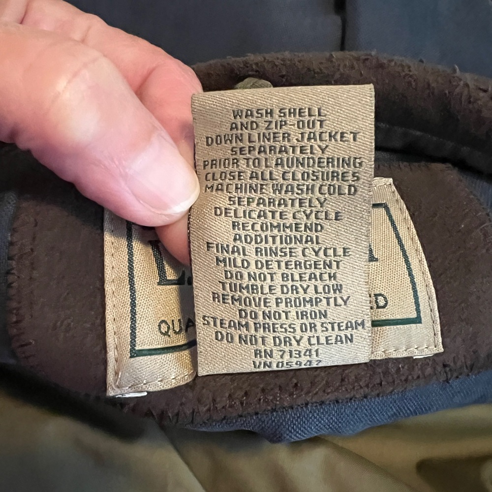 LL Bean Men’s Blue Canvas Field Barn Coat Removable Down Quilted Lining - Large - Picture 14 of 16